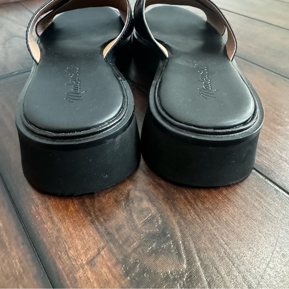 Madewell Pieced Crisscross Leather Slides - Picture 9 of 12
